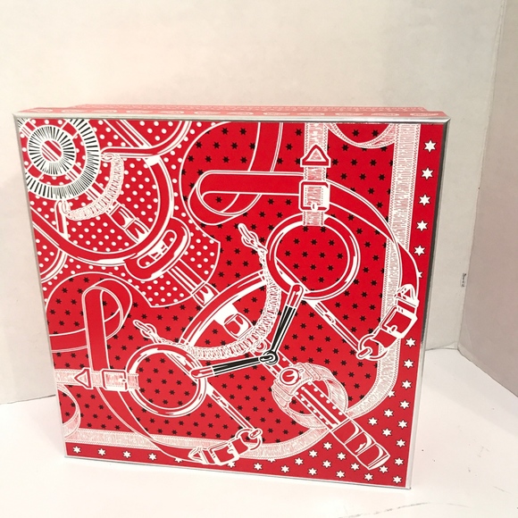 Hermes Other - HERMES Empty Gift Box large and medium Holiday wit